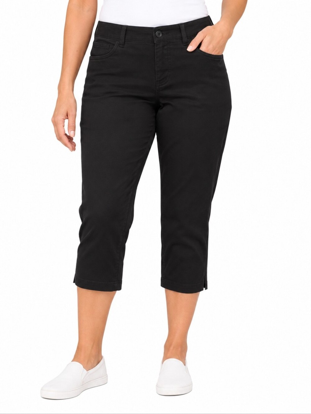St. John’s Bay Black Capri Pants Size 12